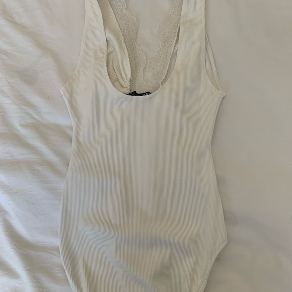 Zara Lace Plunge Bodysuit - Picture 4 of 6